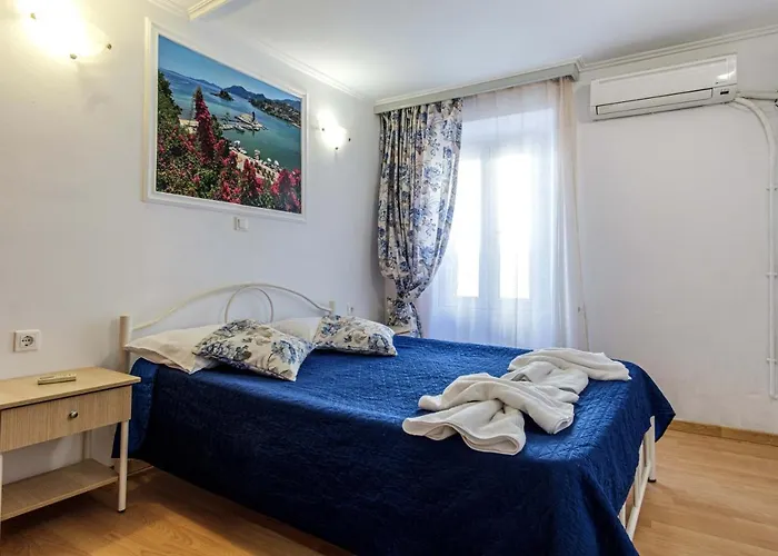 Corfu Old Town Venetian Kantouni Apartment